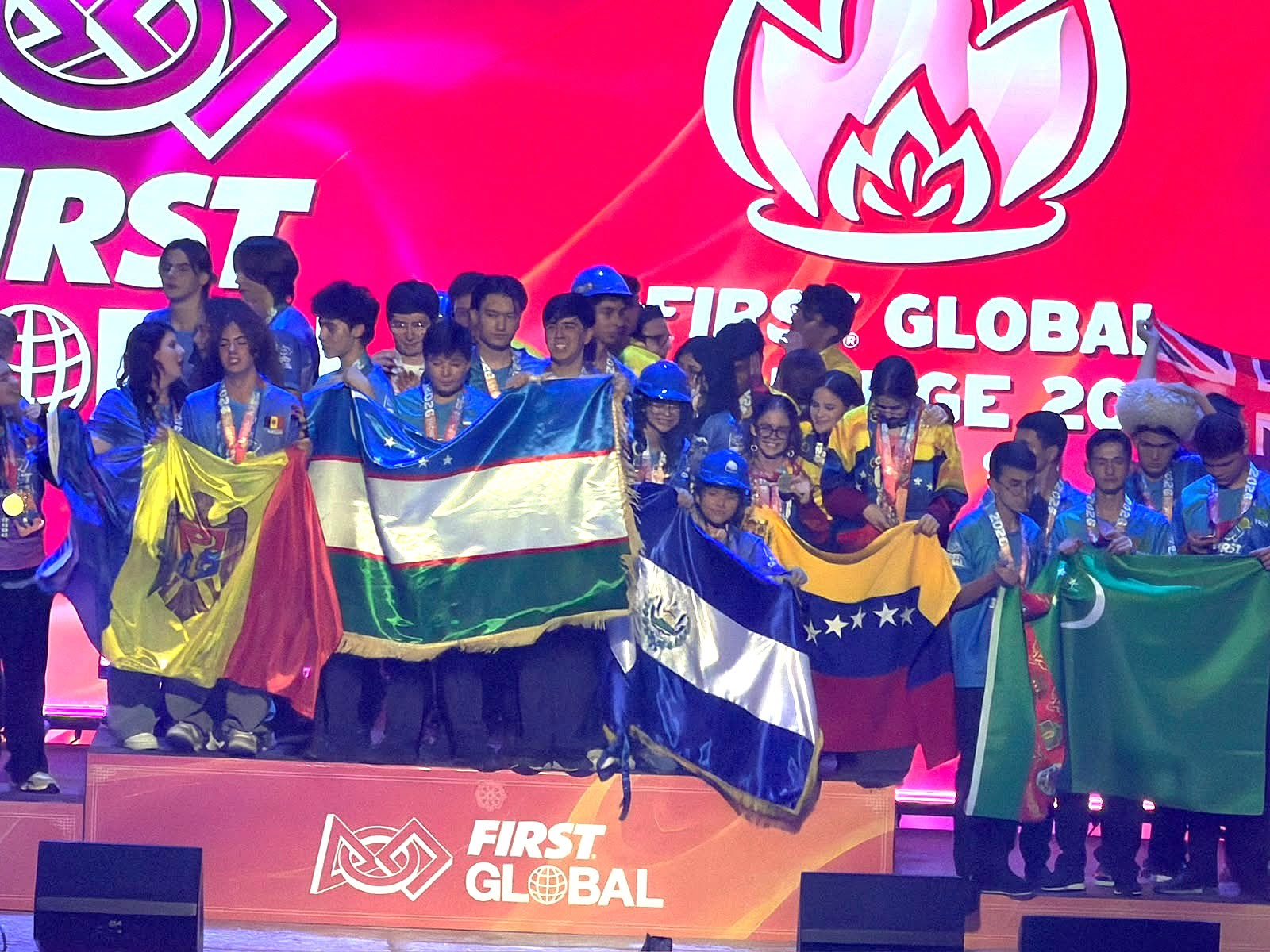 El Salvador Wins Gold at the FIRST Global Challenge 2026