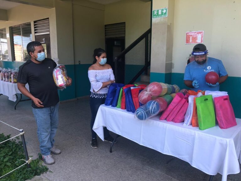 More than 70 families benefited with kits thanks to FUSALMO and Salesian Missions